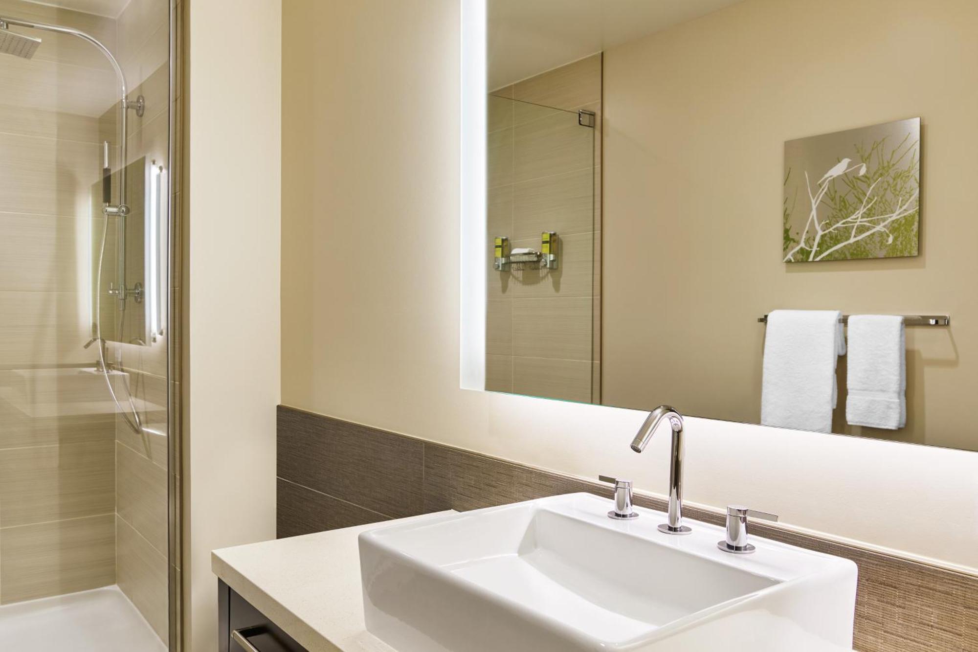 Element Fargo Hotell West Fargo Exteriör bild