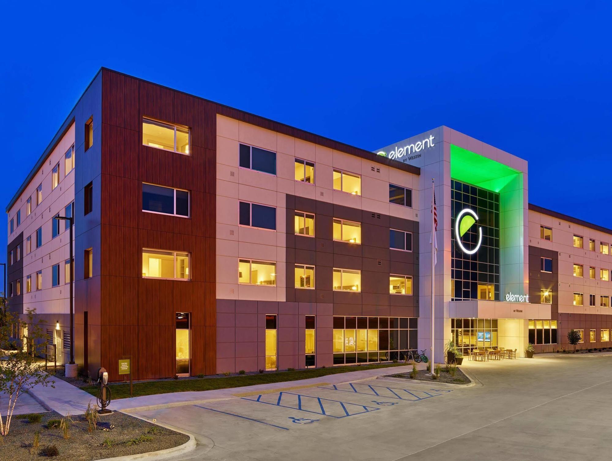 Element Fargo Hotell West Fargo Exteriör bild