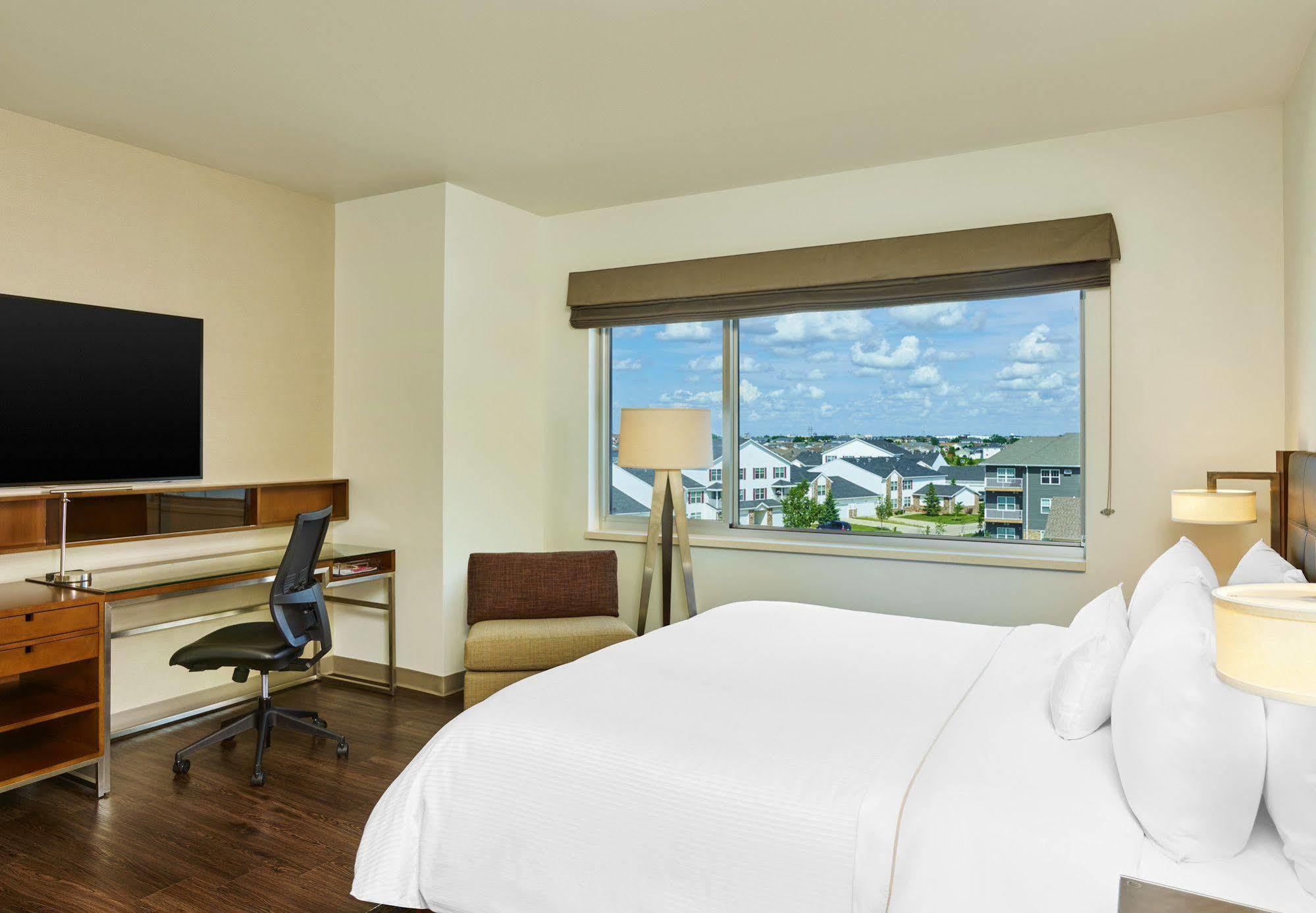 Element Fargo Hotell West Fargo Exteriör bild